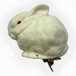Vintage Department 56 Small Ceramic White Bunny Clip on Bottom Snowbabies EASTER